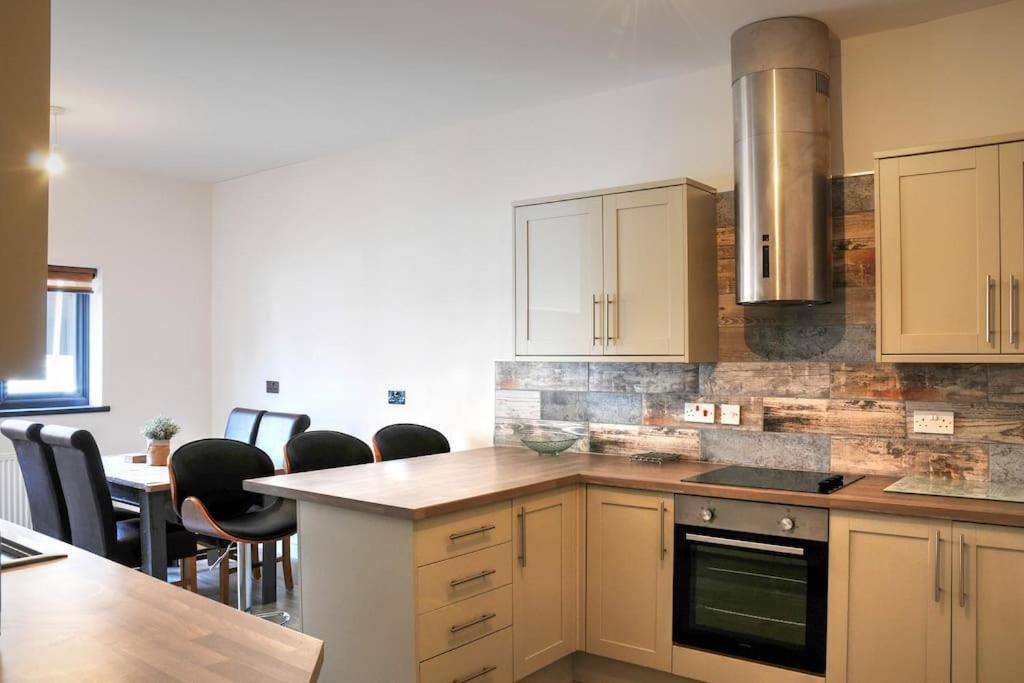 Queensgate Holiday Cottage Beverley With Parking Екстериор снимка